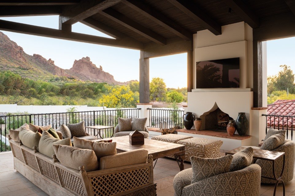 Indoor-Outdoor Living Spaces